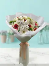 Şık Gerbera ve Papatya buketi