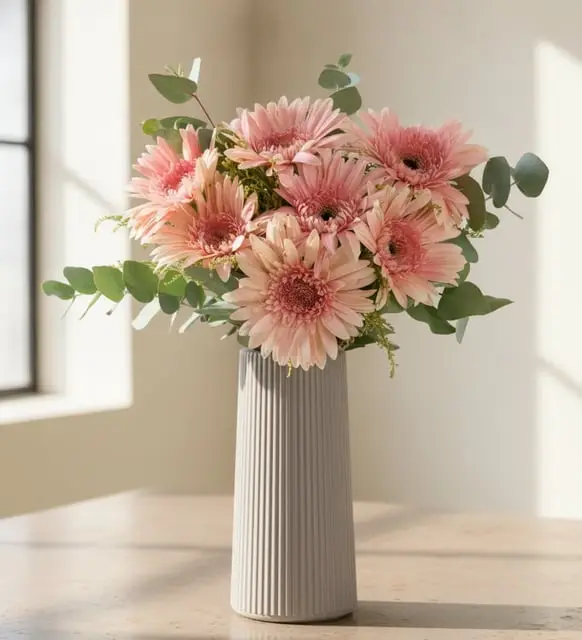 Bej Cizgili Polimer Vazoda Pembe Gerbera Cicekleri B81C 4Fe1 B3De - Atakum Çiçekçim